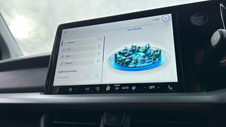 Ford Transit Courier E-Transit Courier 100kW 43kWh Limited Van Auto